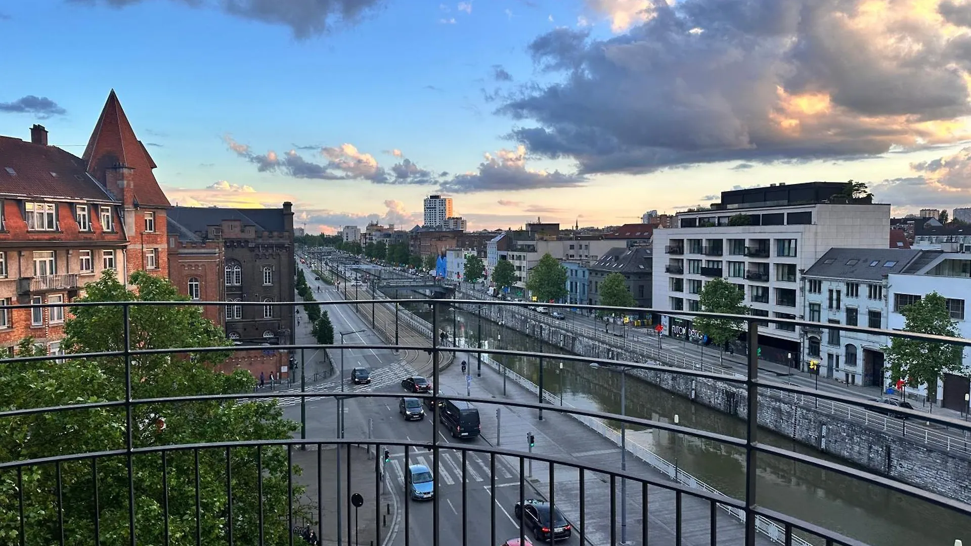 Apartment Sleep & Explore Brussels